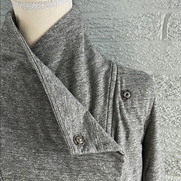 lululemon athletica Gray Jacket - Picture 5 of 12